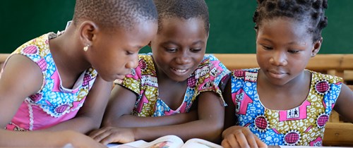 Fundraising for children in war zone