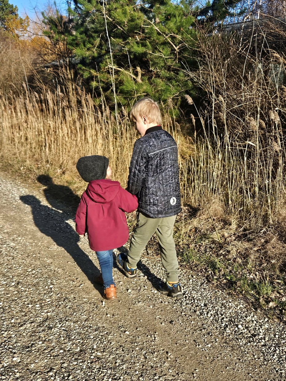 Mikkel 7 år samler ind